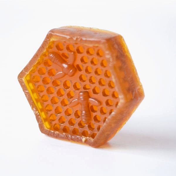 صابون العسل مع حليب النحل الطبيعي